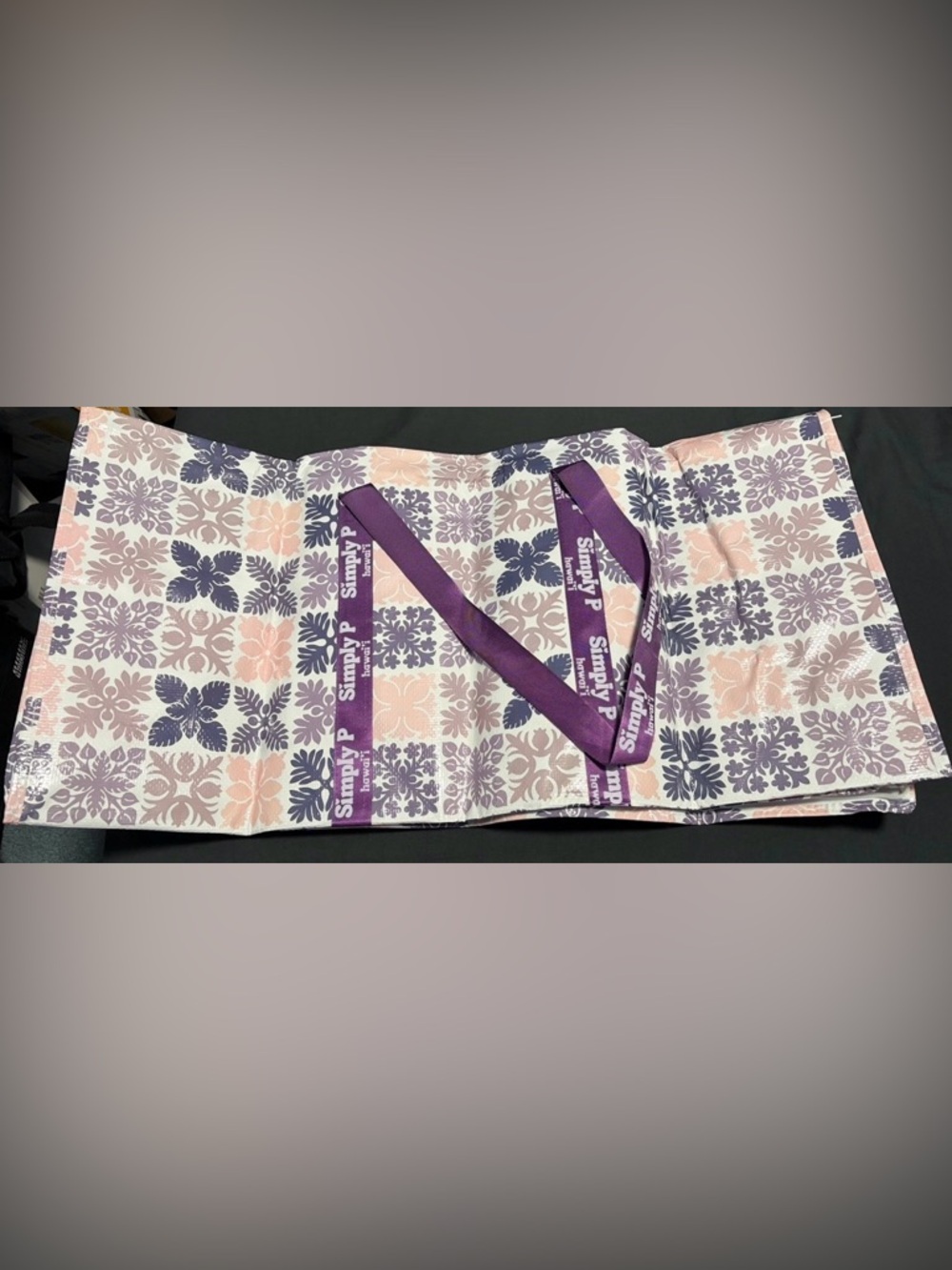 Simply P Hawai’i Zippered Bulky Bag